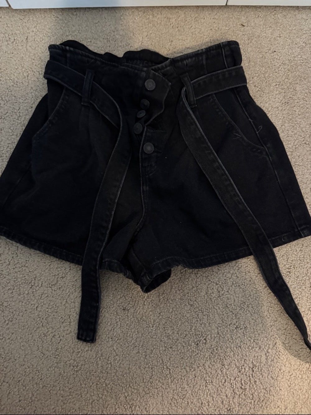 American Eagle Outfitters High-Waist Black Paperbag Shorts with Tie